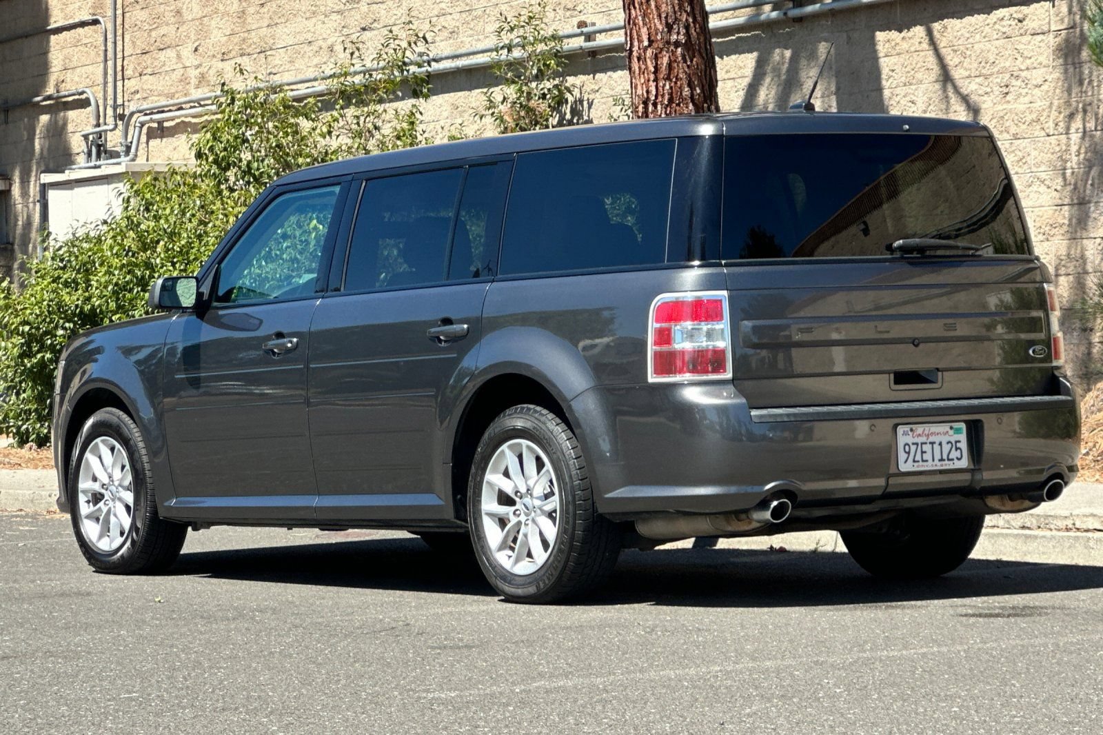 Certified 2017 Ford Flex SE FWD image 5