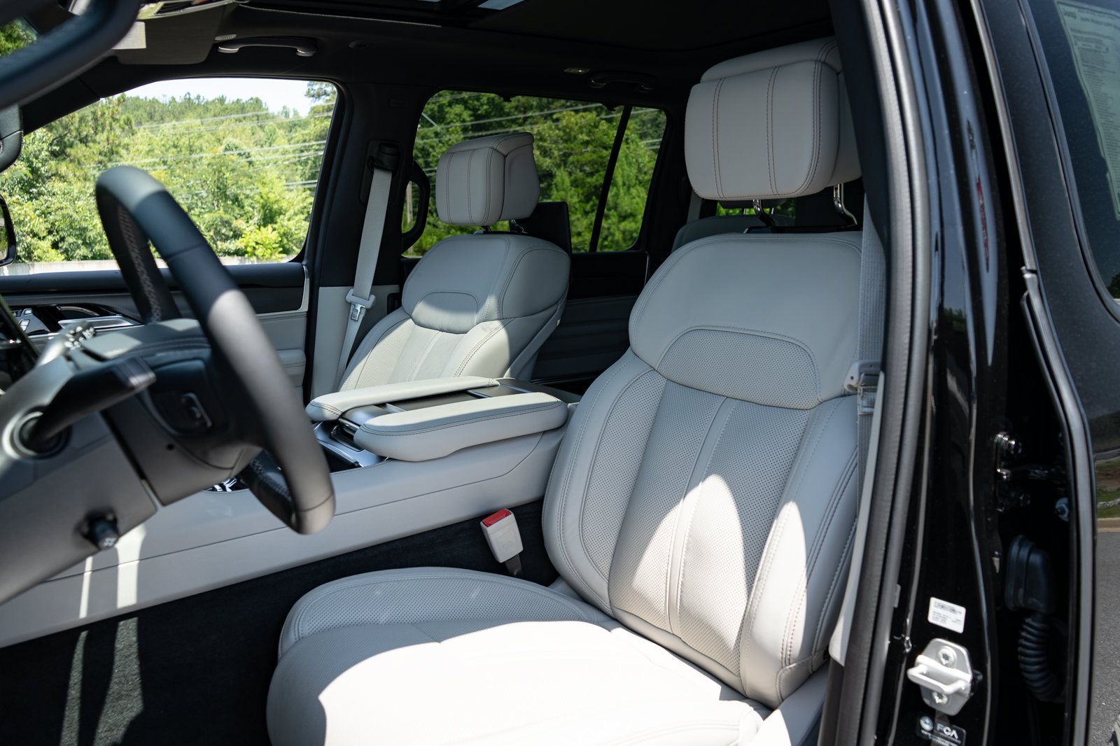 New 2026 Jeep Grand Wagoneer Summit w/ Rear Seat Video Group I AWD/4WD image 26