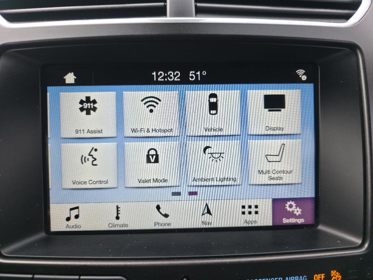 Used 2018 Ford Explorer Platinum image 38