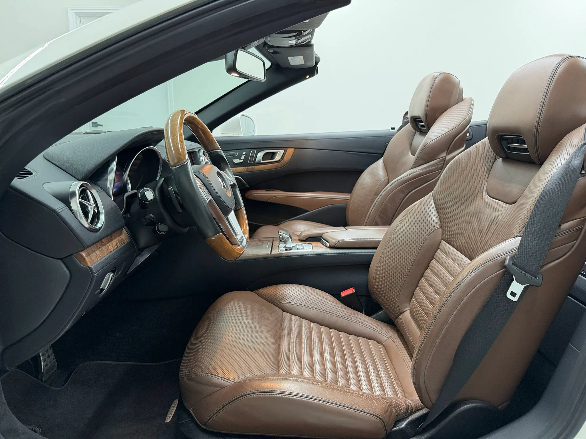 Used 2014 Mercedes-Benz SL 550 image 13