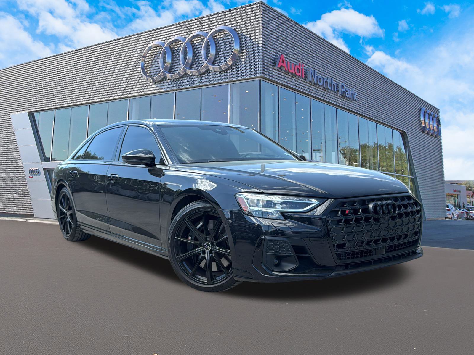 Used 2024 Audi S8 AWD/4WD image 1
