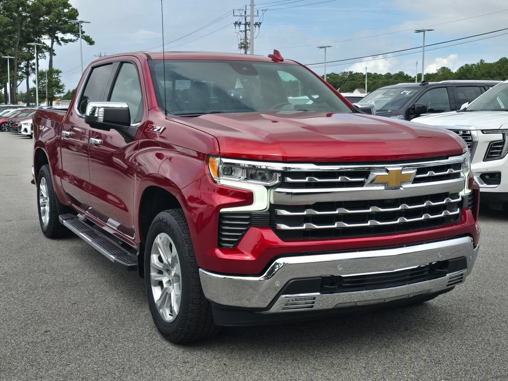 Certified 2024 Chevrolet Silverado 1500 LTZ w/ LTZ Premium Package AWD/4WD image 7