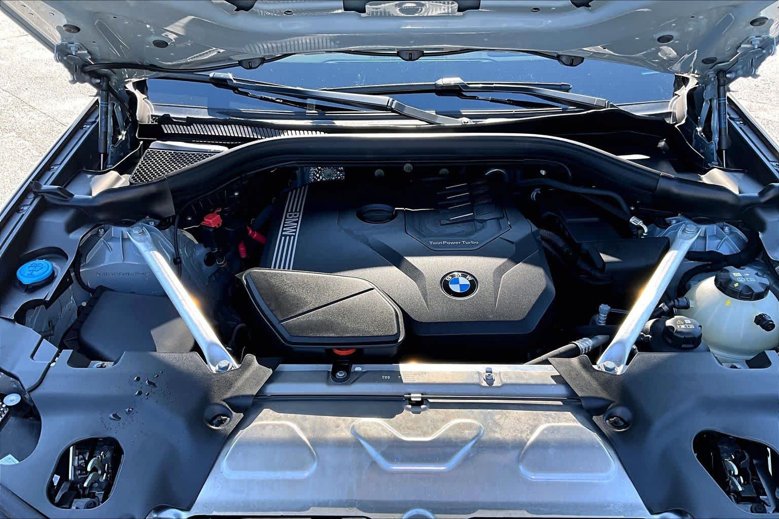 Used 2024 BMW X3 xDrive30i w/ M Sport Package AWD/4WD image 32