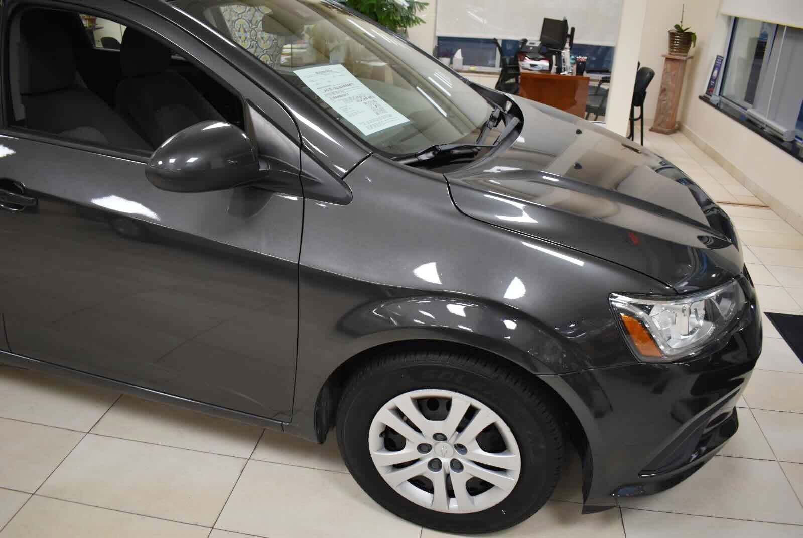 Used 2019 Chevrolet Sonic LT FWD image 62