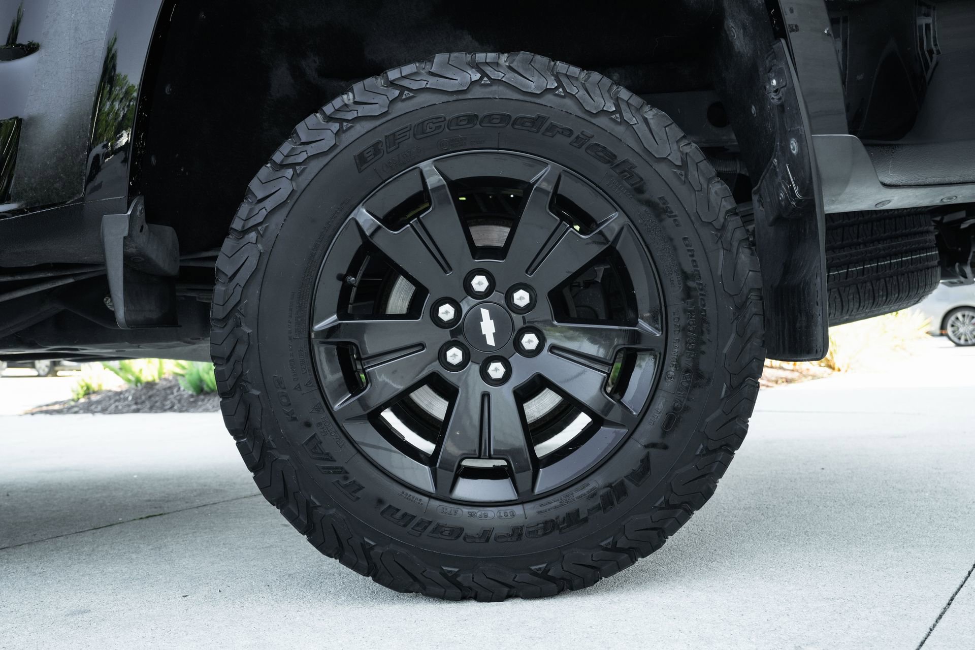 Used 2017 Chevrolet Colorado Z71 w/ Z71 Midnight Edition image 31