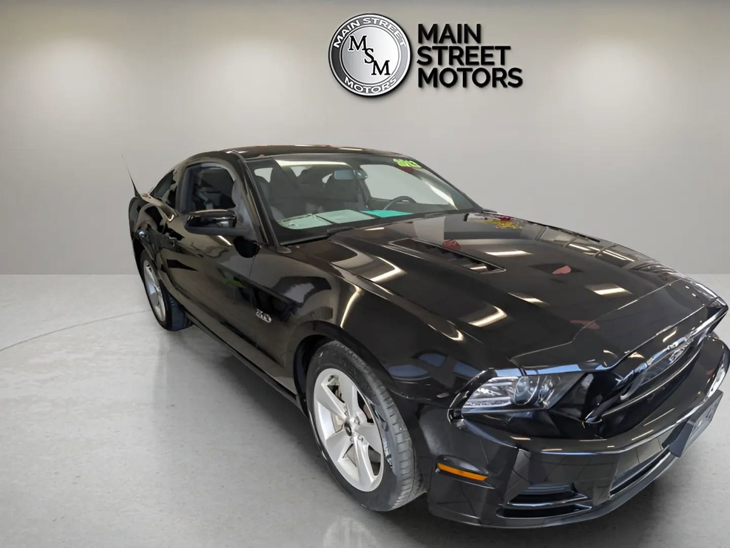 Used 2013 Ford Mustang GT image 9