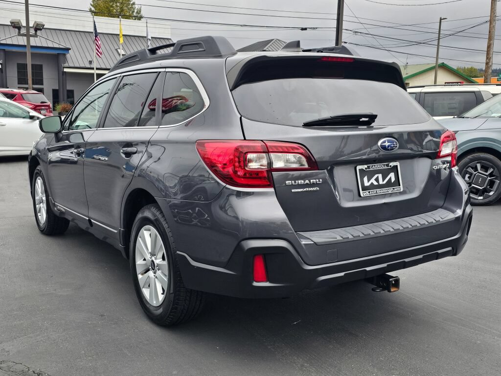 Used 2019 Subaru Outback 2.5i Premium AWD/4WD image 3