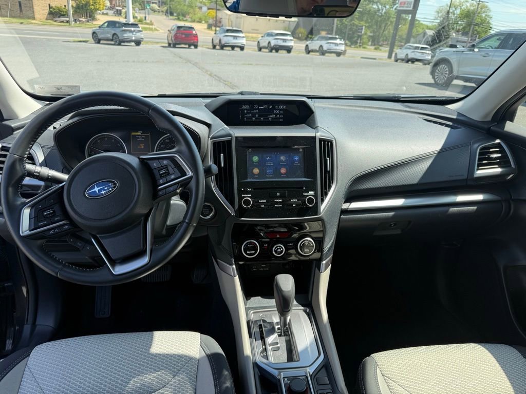 Certified 2023 Subaru Forester Premium image 15