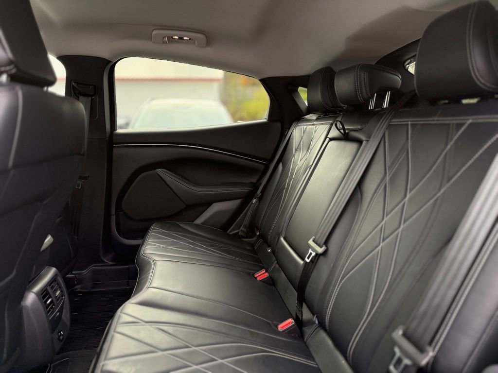 Used 2021 Ford Mustang Mach-E Select w/ Comfort/Appearance Package image 5