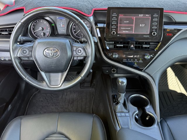 Used 2024 Toyota Camry SE FWD image 11