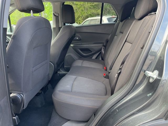Used 2017 Chevrolet Trax LT FWD image 28
