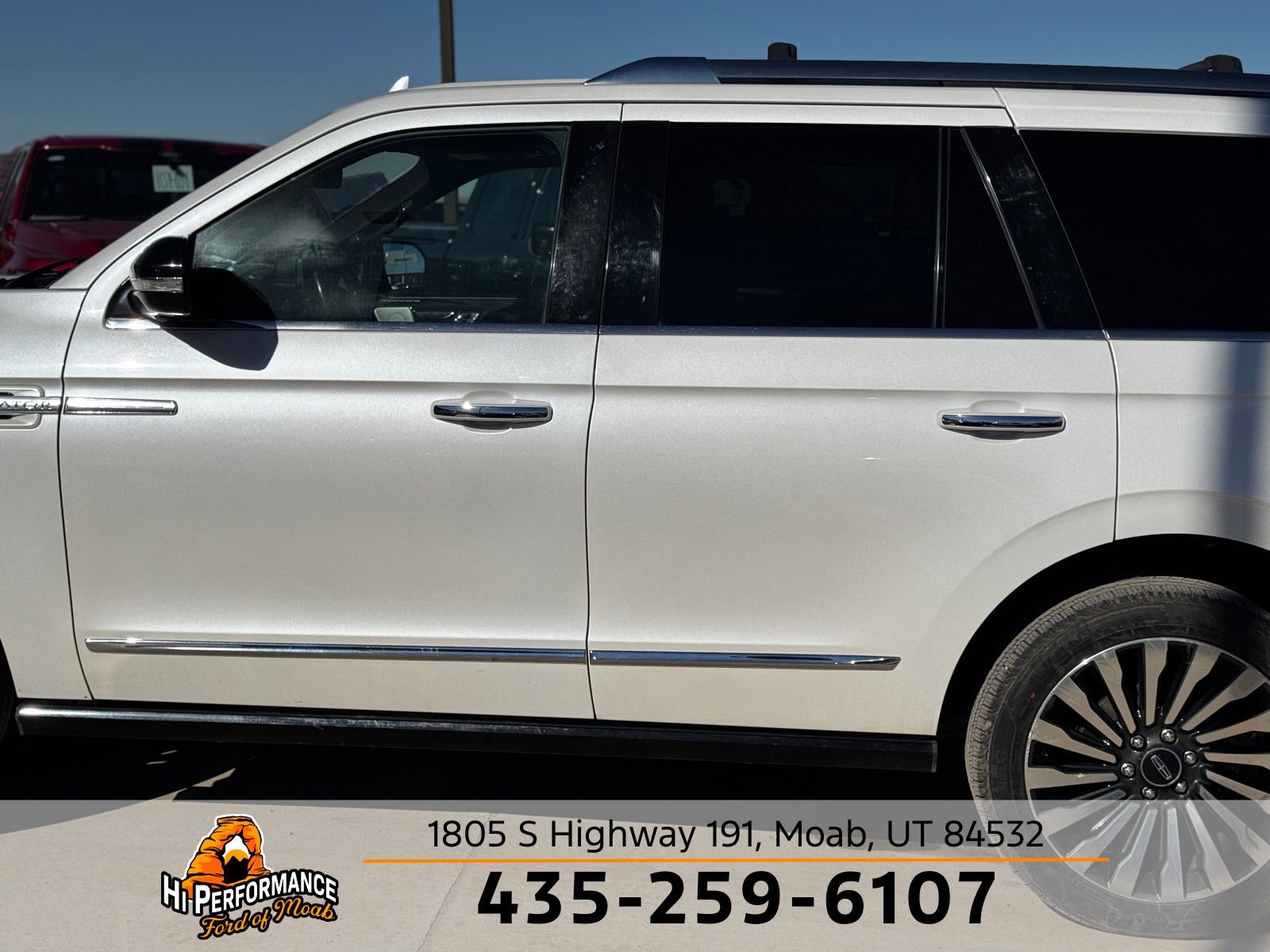 Used 2019 Lincoln Navigator Reserve w/ Cargo Package image 11
