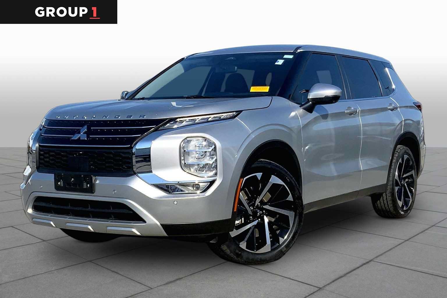 Used 2022 Mitsubishi Outlander SE FWD image 1