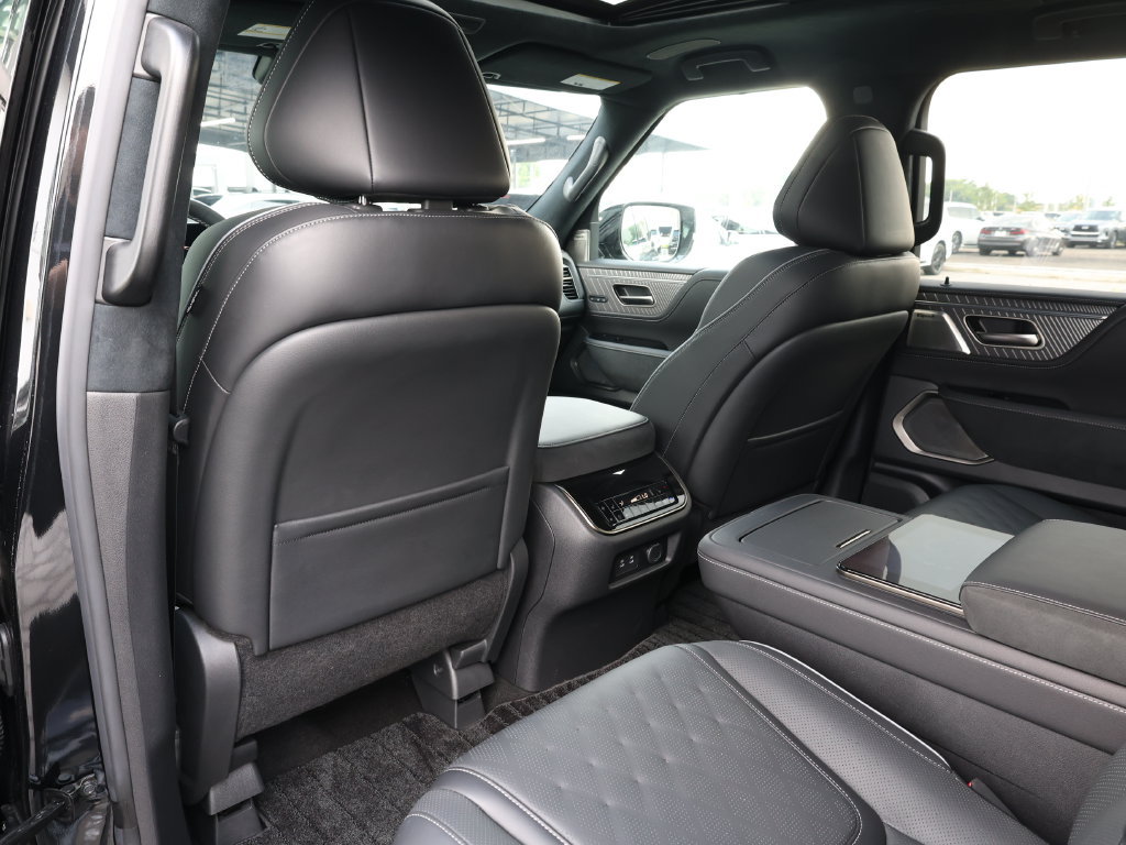 Certified 2026 INFINITI QX80 Autograph w/ Premium Cargo Package AWD/4WD image 21