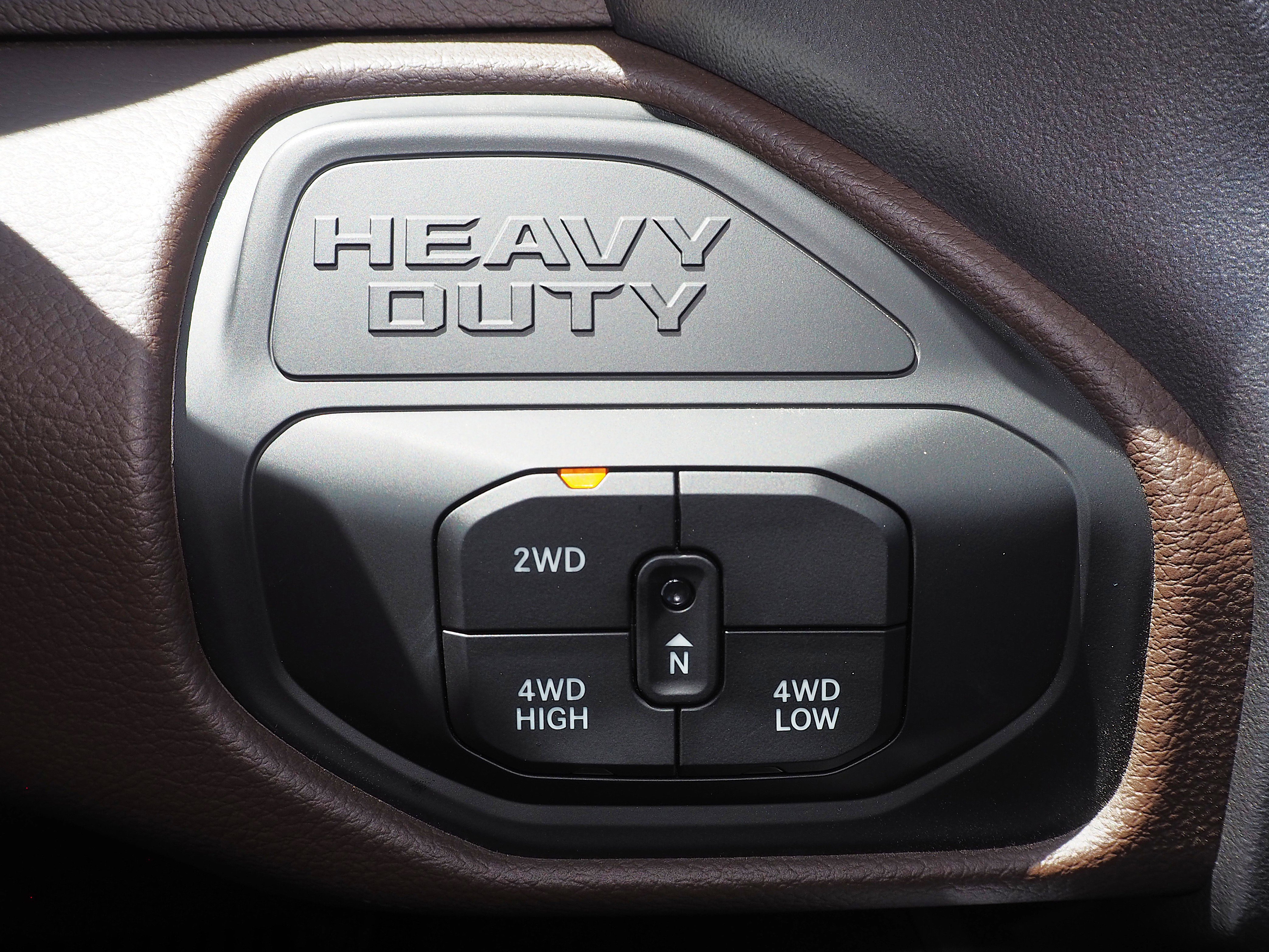 New 2025 RAM 3500 Laramie image 27