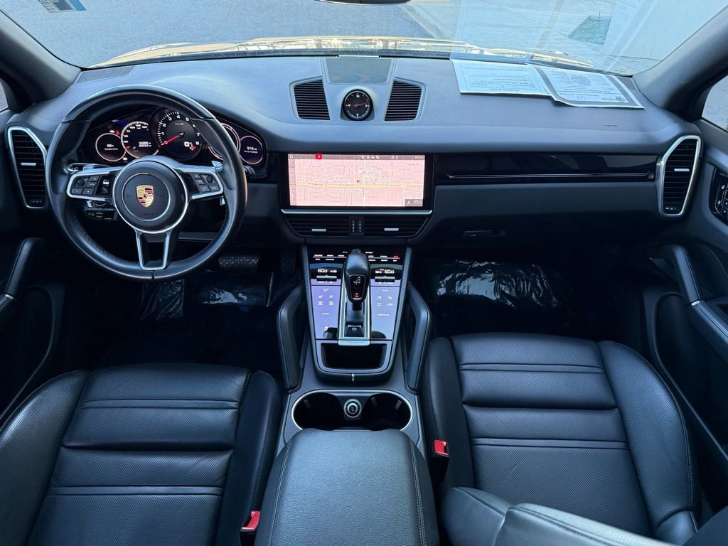 Used 2021 Porsche Cayenne image 10