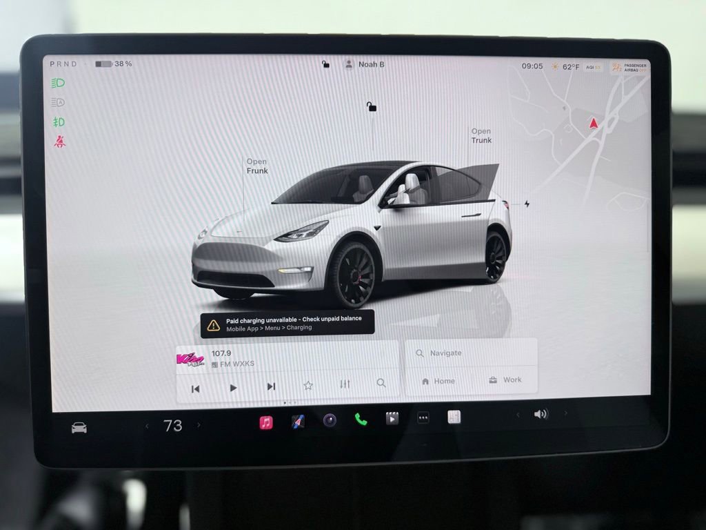 Used 2022 Tesla Model Y Performance image 14