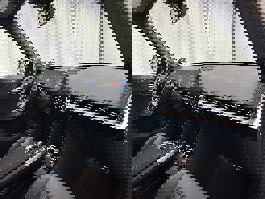 Used 2025 BMW X1 xDrive28i image 53