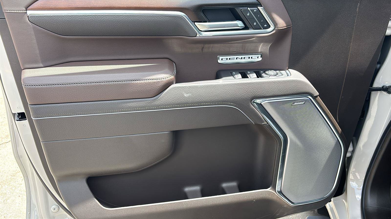 New 2026 GMC Sierra 1500 Denali AWD/4WD image 16