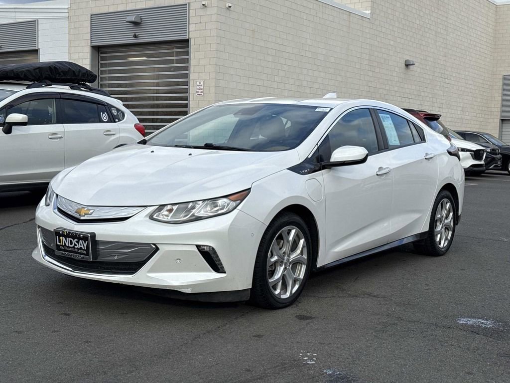 Used 2016 Chevrolet Volt Premier w/ Driver Confidence Package FWD image 6