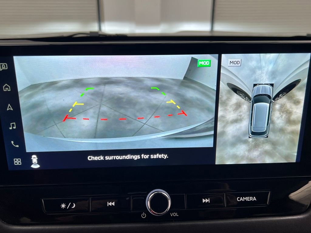 Used 2025 Mitsubishi Outlander SE image 60