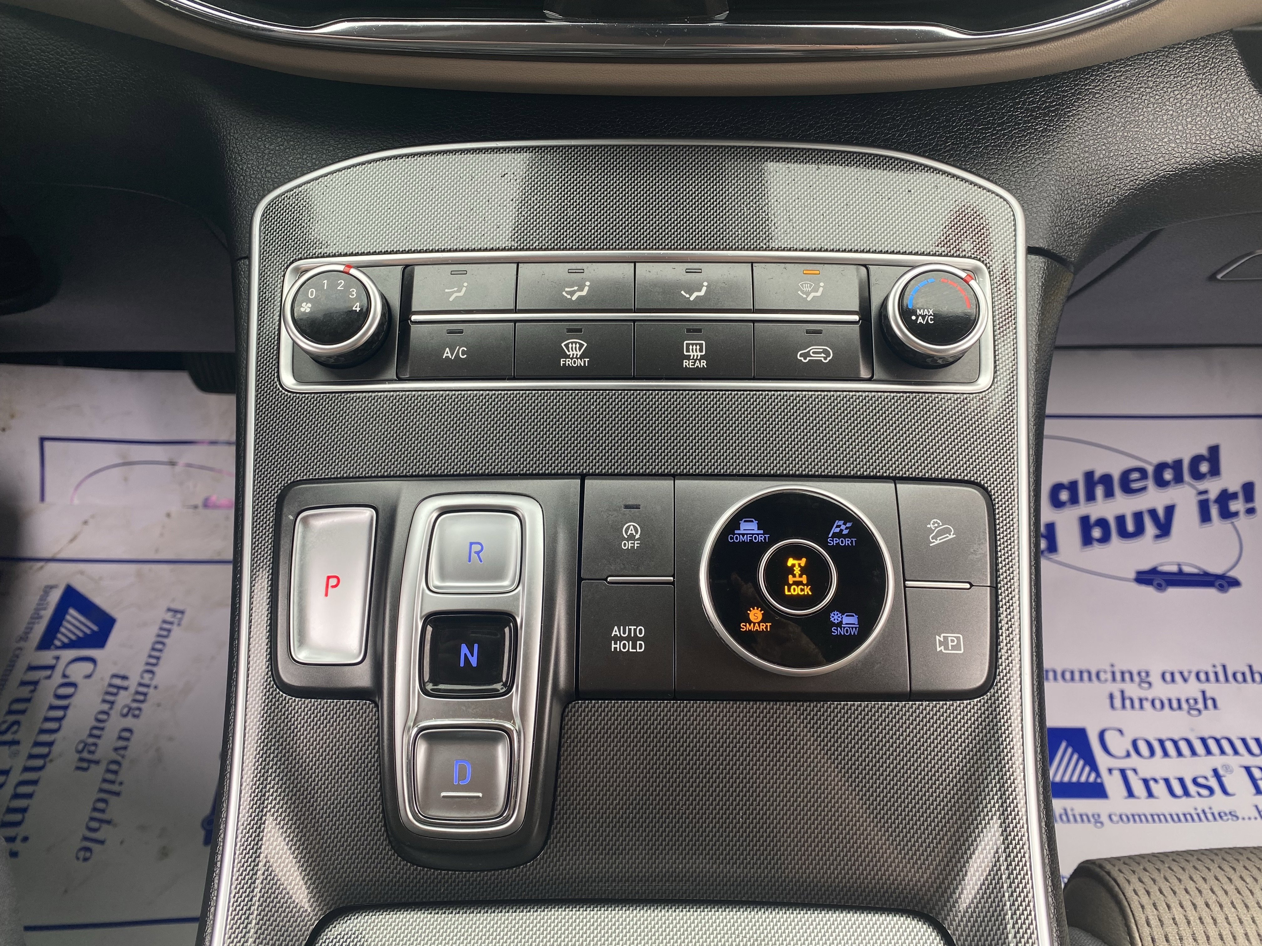 Used 2023 Hyundai Santa Fe SE w/ Cargo Package image 10