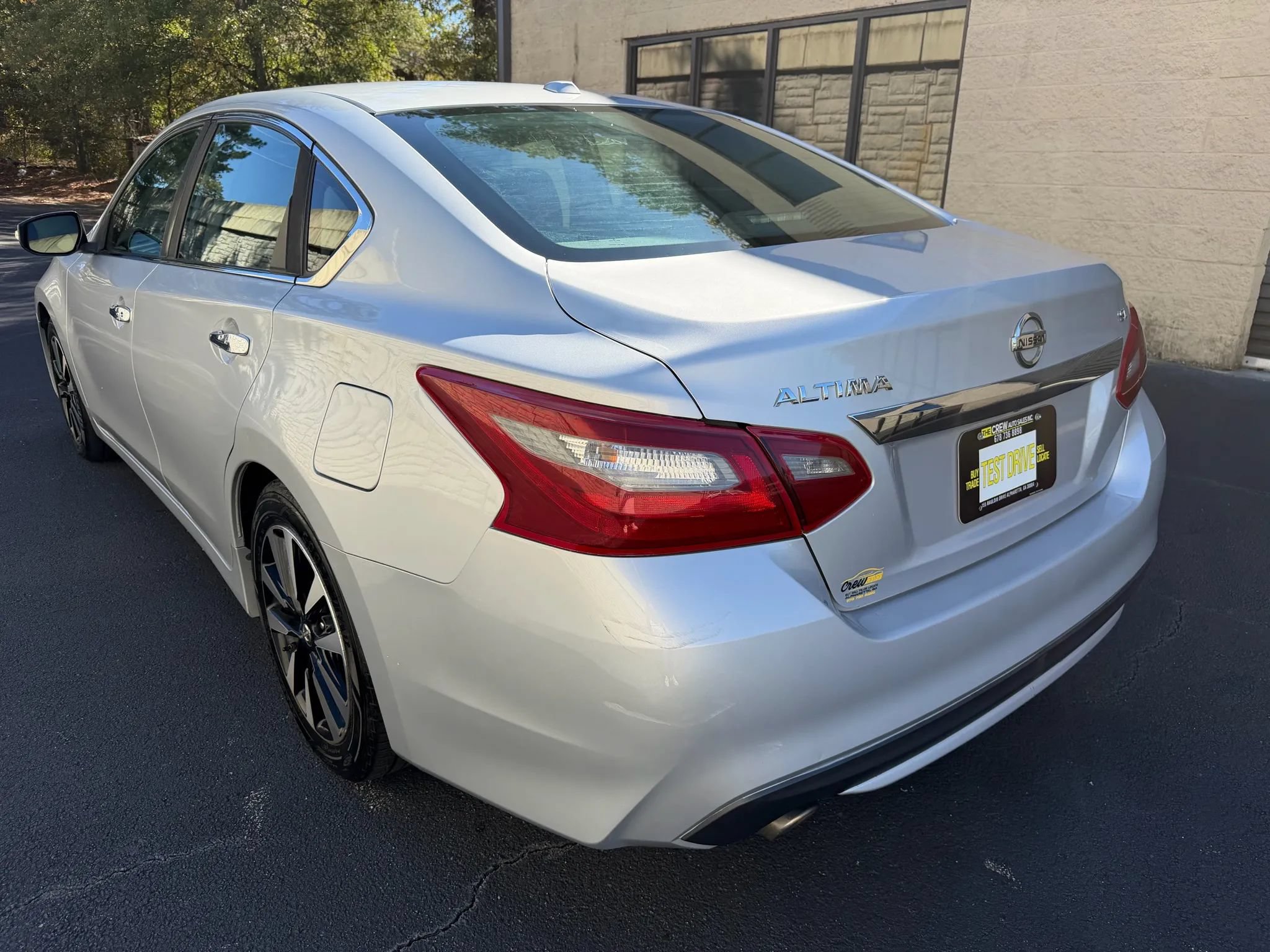 Used 2018 Nissan Altima 2.5 SL FWD image 10
