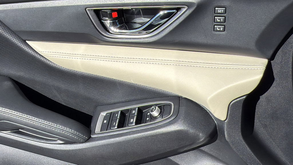 Used 2022 Subaru Ascent Limited w/ Technology Package image 22