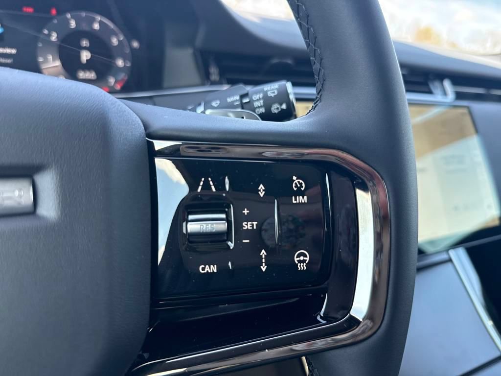 New 2026 Land Rover Range Rover Evoque Dynamic SE AWD/4WD image 21
