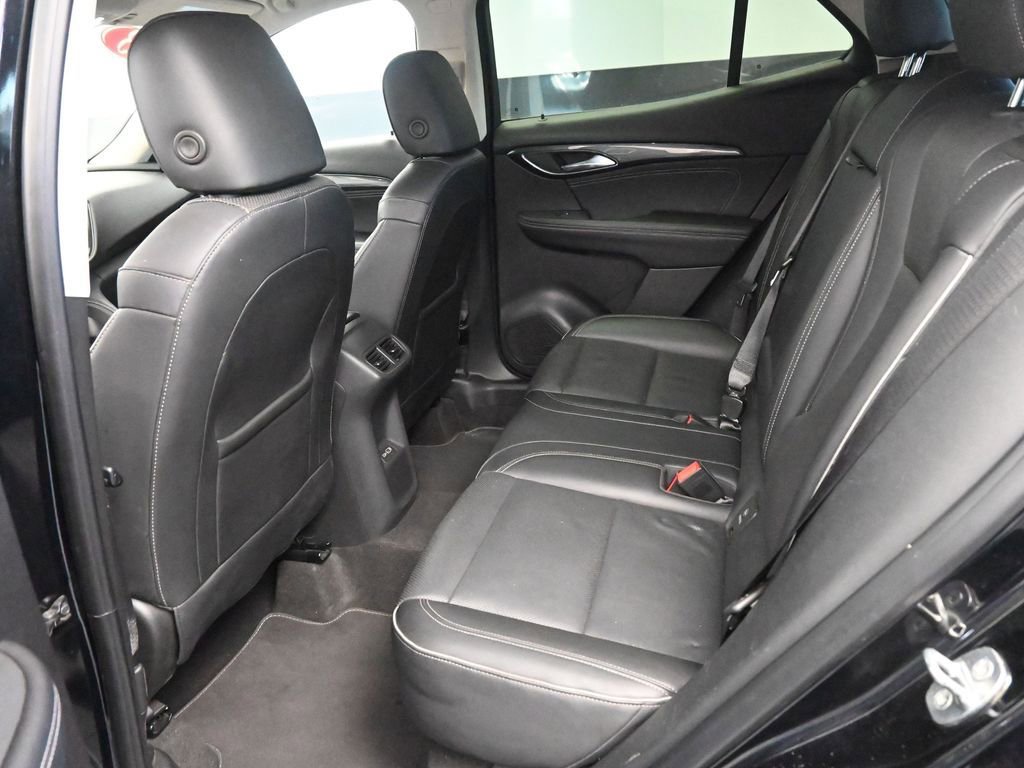 Used 2023 Buick Envision Essence image 16