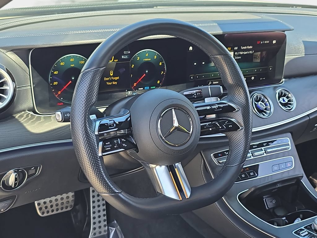 Used 2022 Mercedes-Benz E 450 Cabriolet image 19