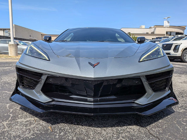 Used 2022 Chevrolet Corvette Stingray Preferred Cpe w/ Z51 Performance Package RWD image 8