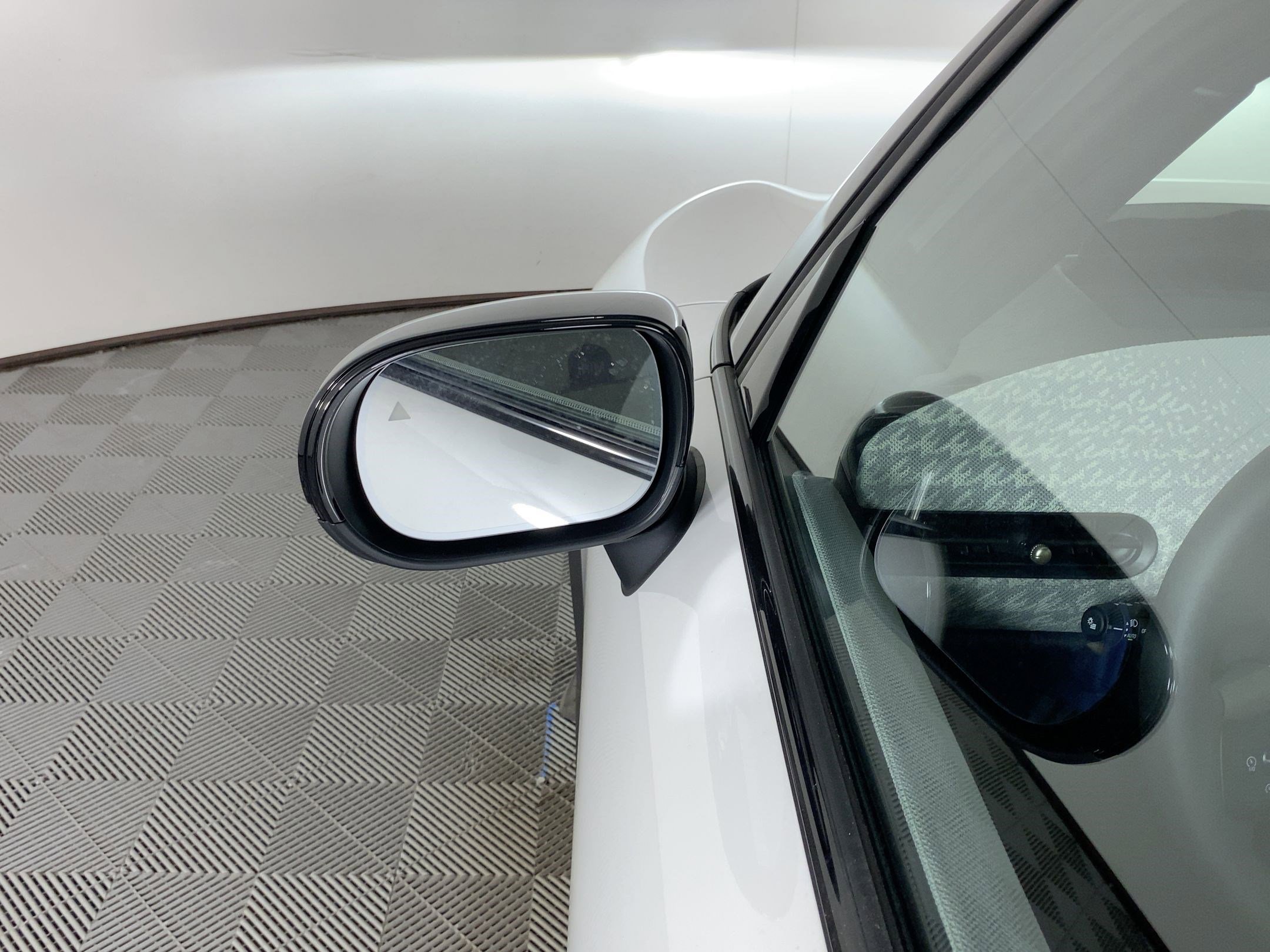 New 2026 MINI Cooper S image 18