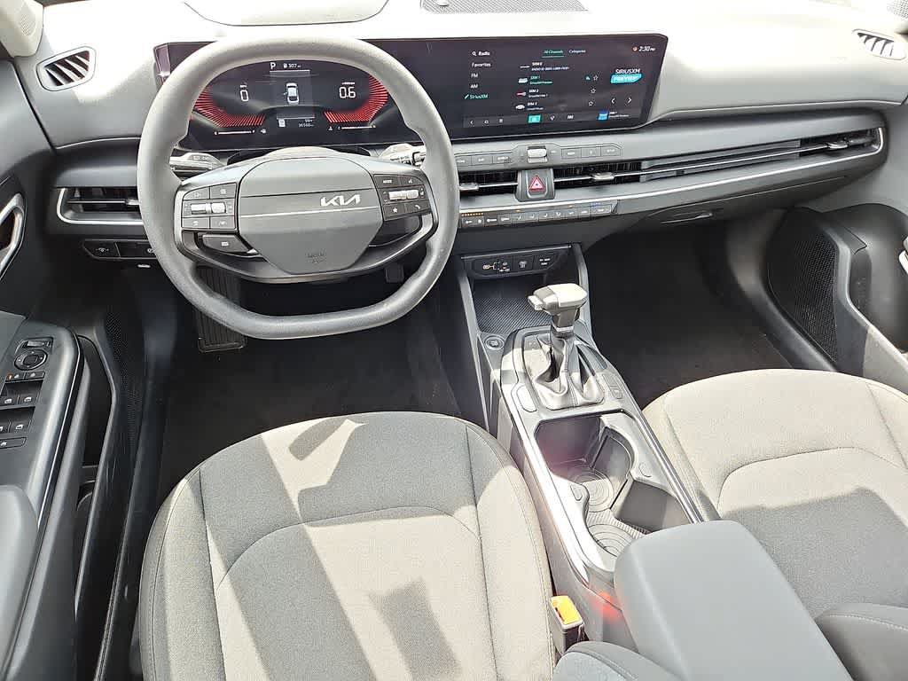 Used 2025 Kia K4 FWD image 10
