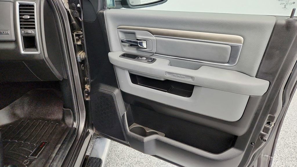 Used 2017 RAM 1500 Big Horn image 25