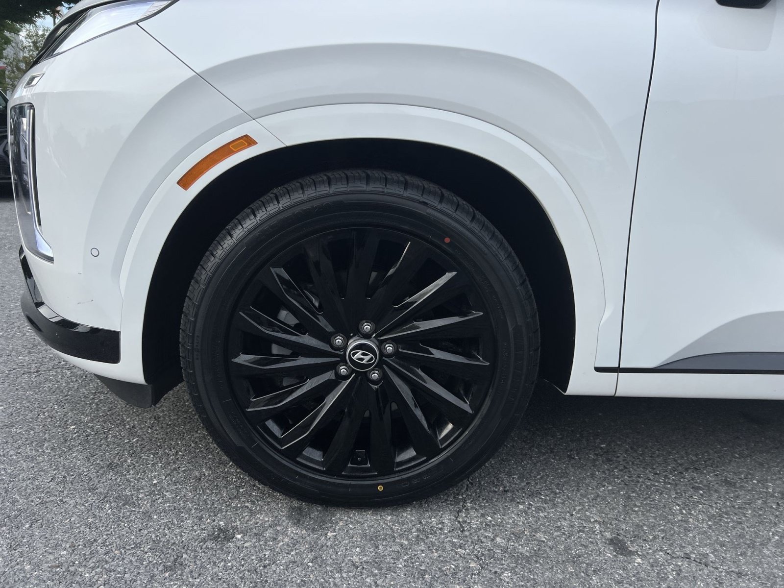 Used 2024 Hyundai Palisade Calligraphy AWD/4WD image 12