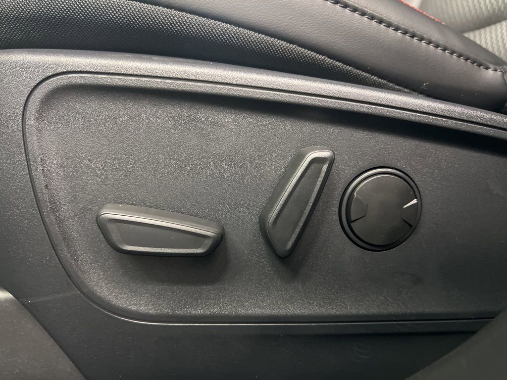 New 2026 Ford Escape ST-Line w/ Tech Pack #1 image 26