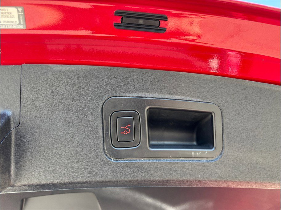 Used 2018 Tesla Model S 75D image 45