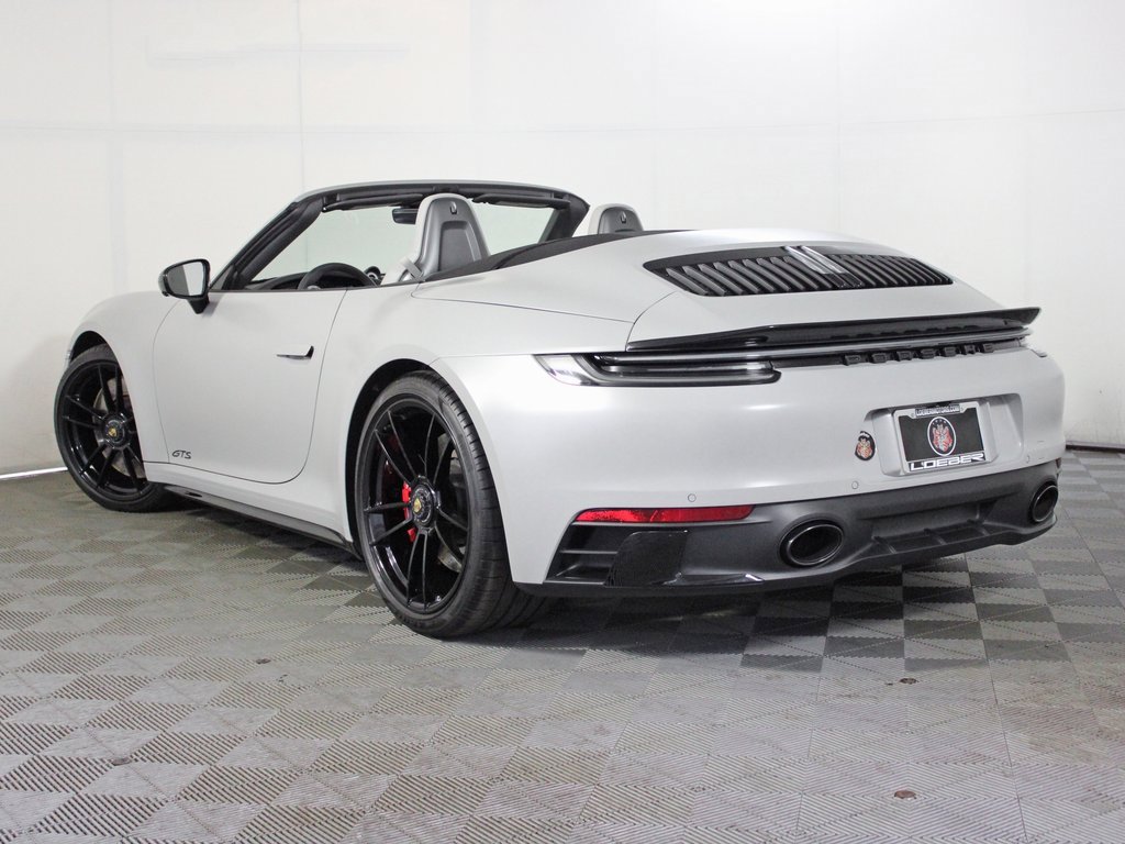 Used 2024 Porsche 911 Carrera GTS image 3