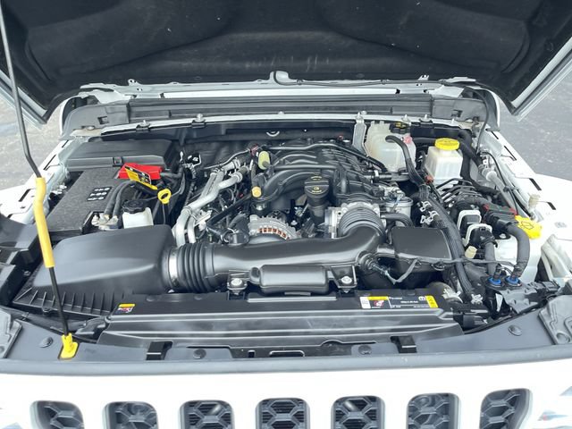 Used 2023 Jeep Gladiator Mojave w/ LED Lighting Group AWD/4WD image 31
