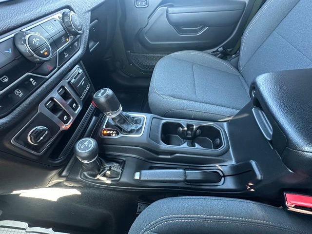Used 2024 Jeep Wrangler Sport S image 27