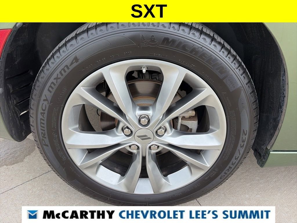 Used 2023 Dodge Charger SXT w/ Cold Weather Package AWD/4WD image 17