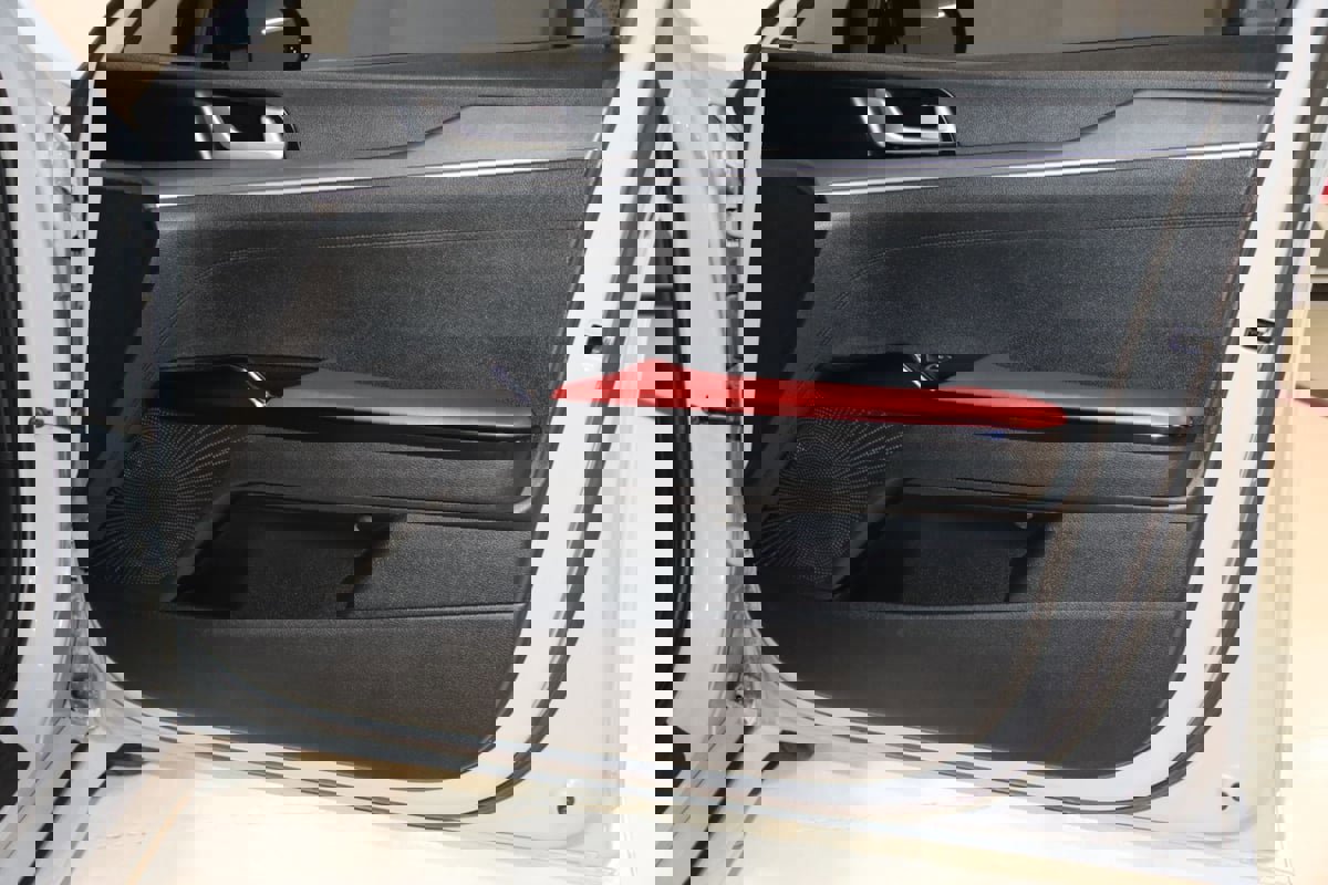 Used 2023 Kia K5 GT-Line image 57