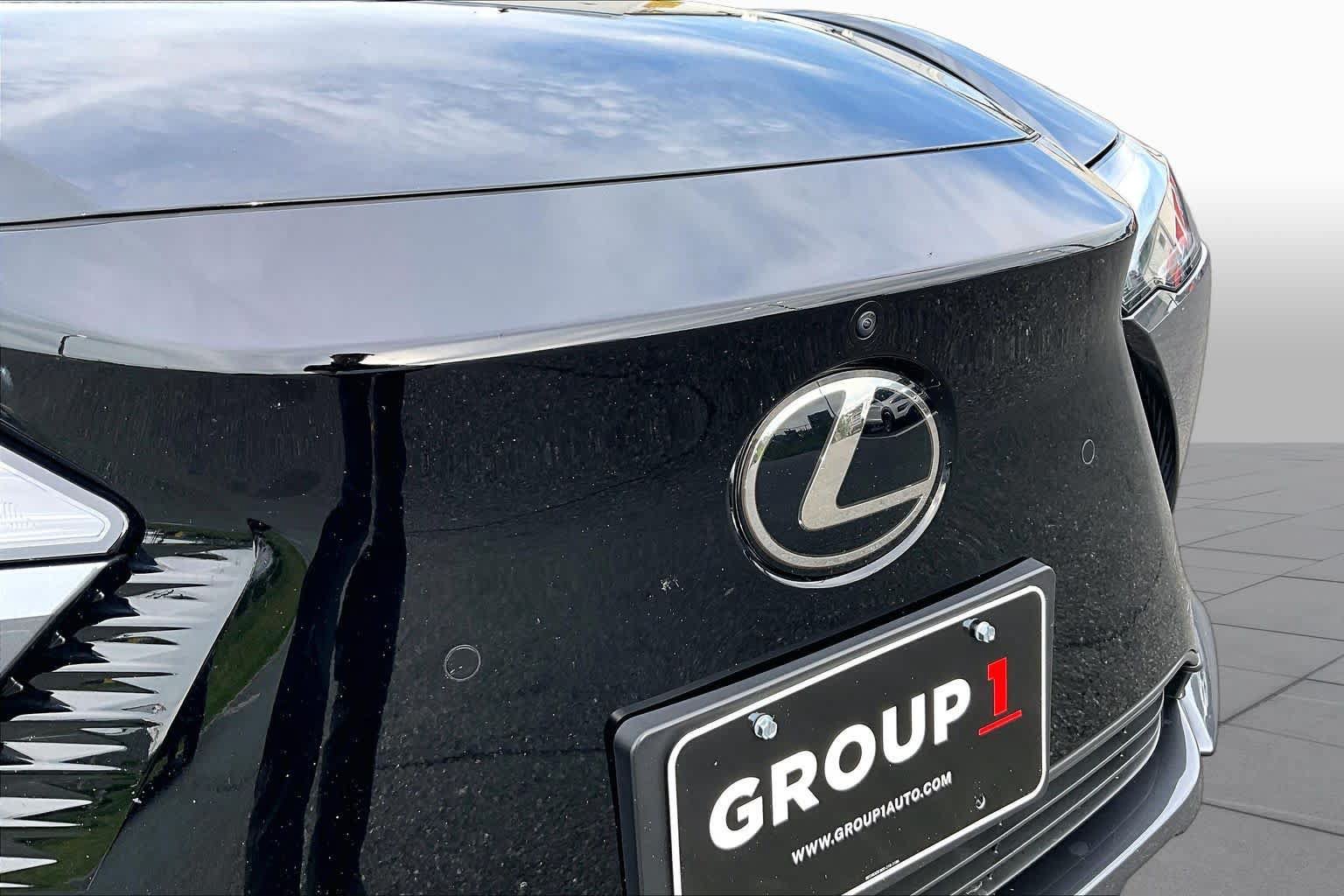 Used 2023 Lexus RZ 450e Premium w/ Technology Package AWD/4WD image 29