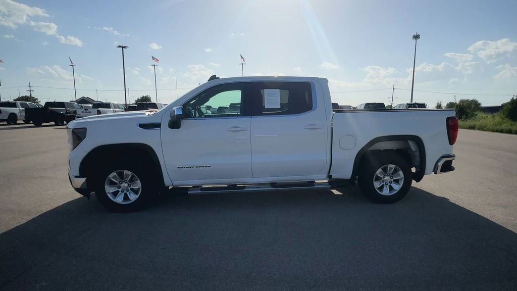 Used 2024 GMC Sierra 1500 SLE image 5