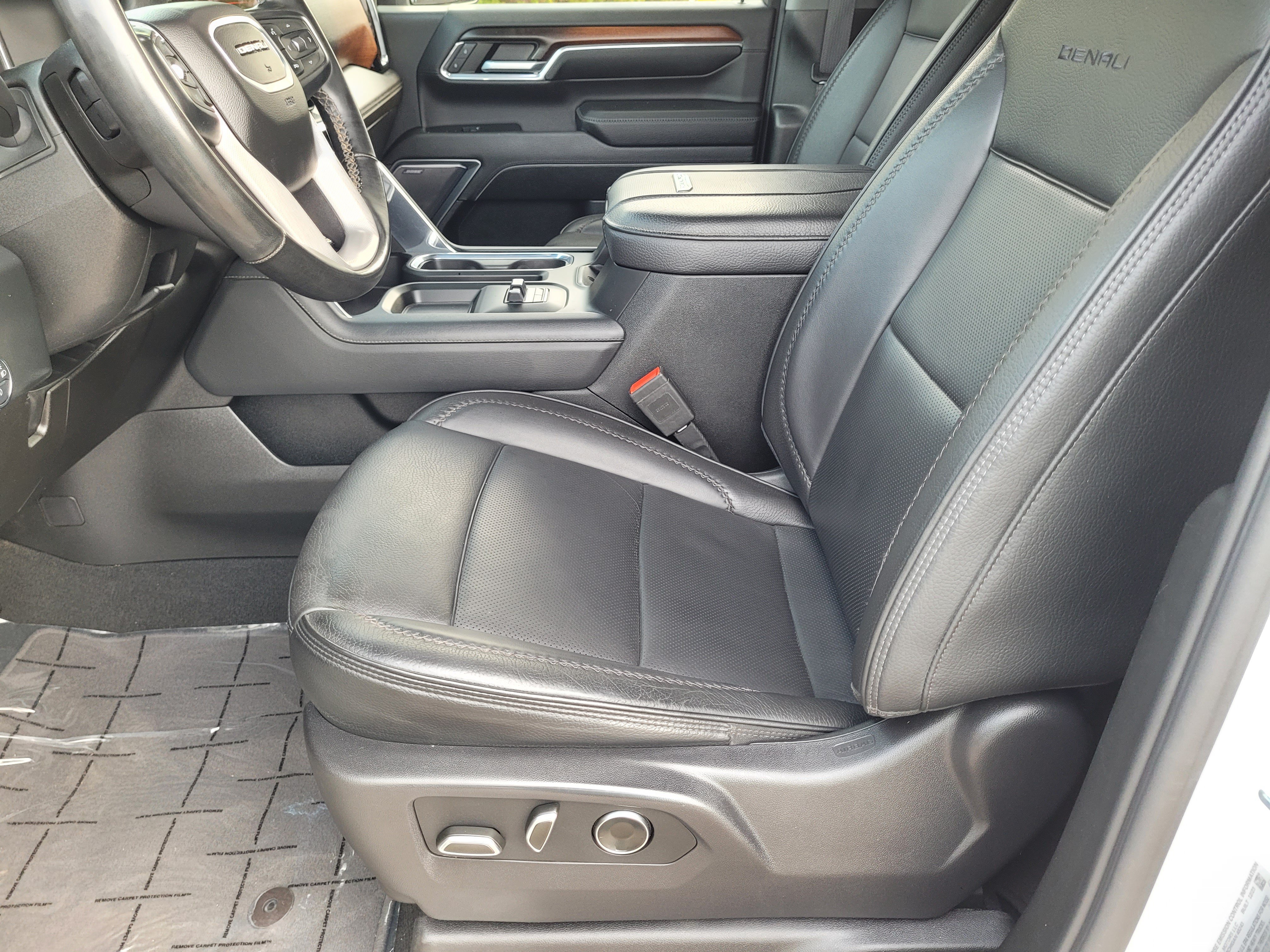 Used 2024 GMC Sierra 3500 Denali w/ Denali Reserve Package AWD/4WD image 22