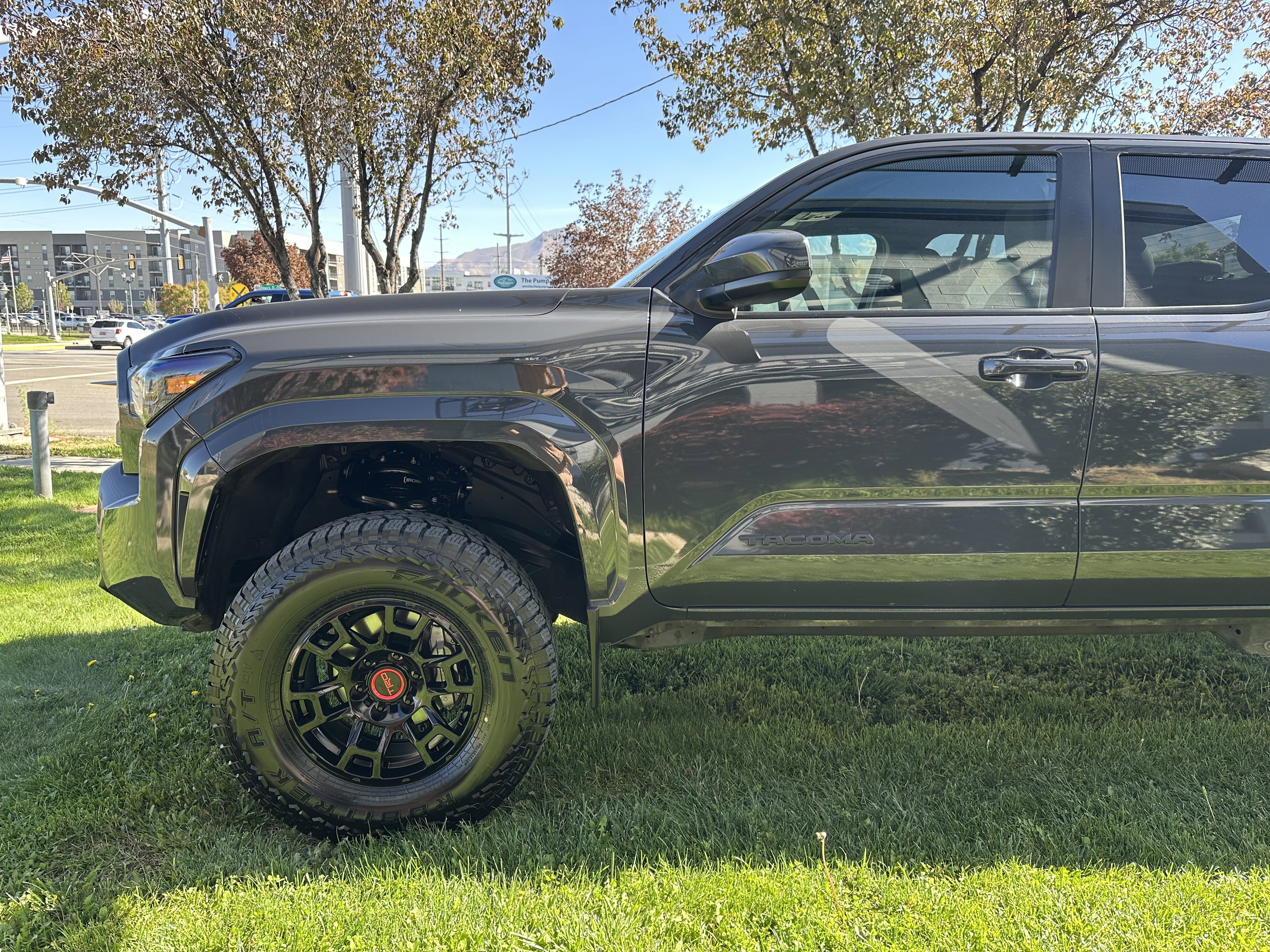 Used 2024 Toyota Tacoma SR5 image 10