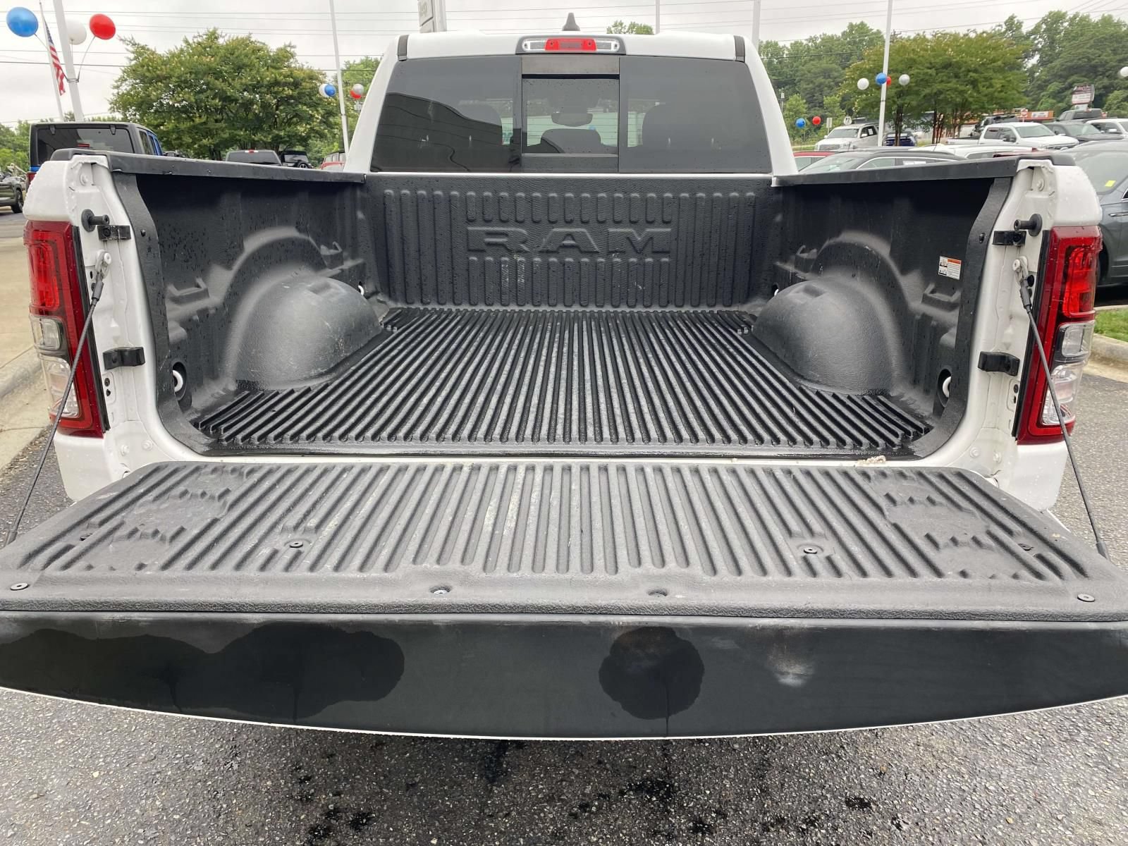 Used 2021 RAM 1500 Big Horn RWD image 9