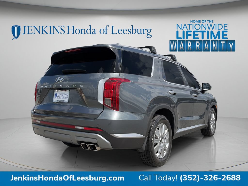 Used 2025 Hyundai Palisade SEL FWD image 3