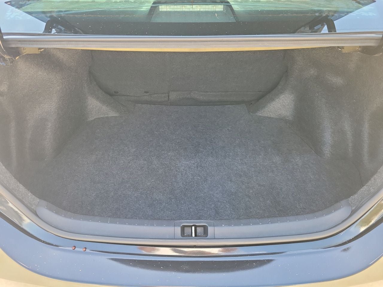 Used 2019 Toyota Corolla LE FWD image 8